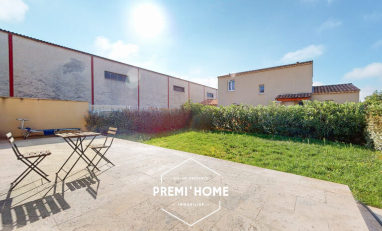 A VENDRE MAISON 3 CHAMBRES RECENTE MOLLEGES - Premi'home Agence immobilière Aix En Provence