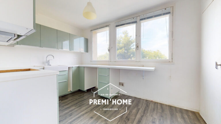 A VENDRE T4 MARSEILLE 13011 - Premi'home Agence immobilière Aix En Provence