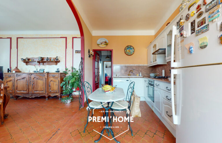 A VENDRE MAISON AVEC JARDIN + T2/3 A LA VALENTINE MARSEILLE - Premi'home Agence immobilière Aix En Provence