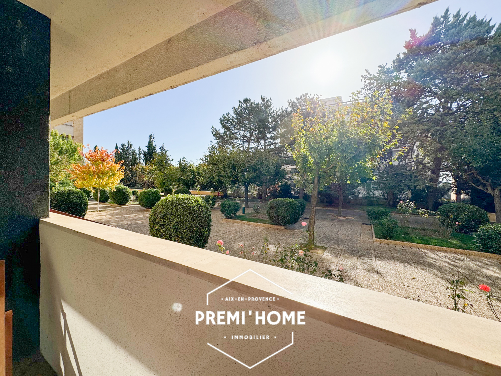 A VENDRE GRAND T2 RDC PARC MOZART AIX EN PROVENCE - Premi'home Agence immobilière Aix En Provence