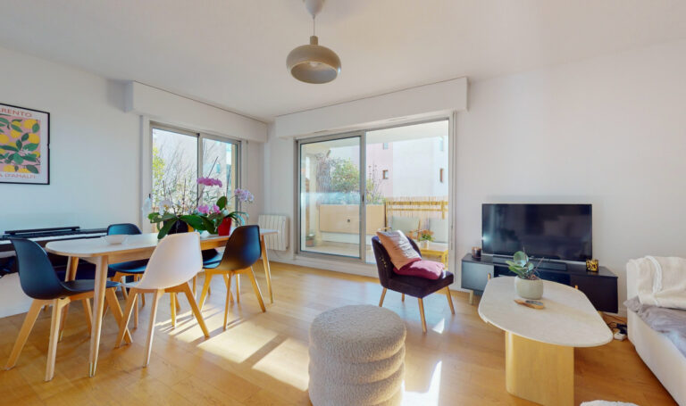 A VENDRE T3 RENOVE AIX EN PROVENCE EST LYCEE CEZANNE - Premi'home Agence immobilière Aix En Provence