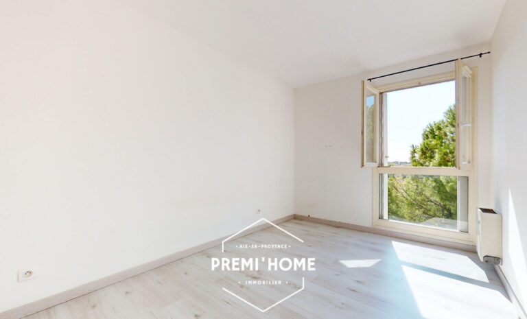 A VENDRE GRAND T2 AVEC ASCENSEUR AIX OUEST - Premi'home Agence immobilière Aix En Provence