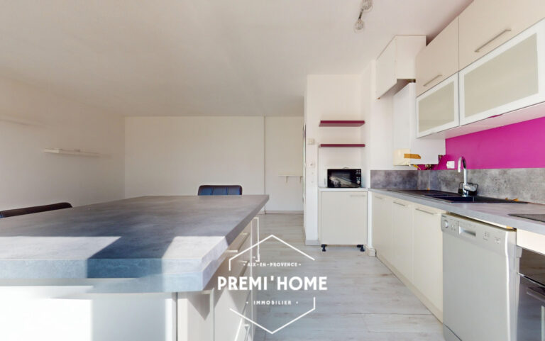 A VENDRE GRAND T2 AVEC ASCENSEUR AIX OUEST - Premi'home Agence immobilière Aix En Provence