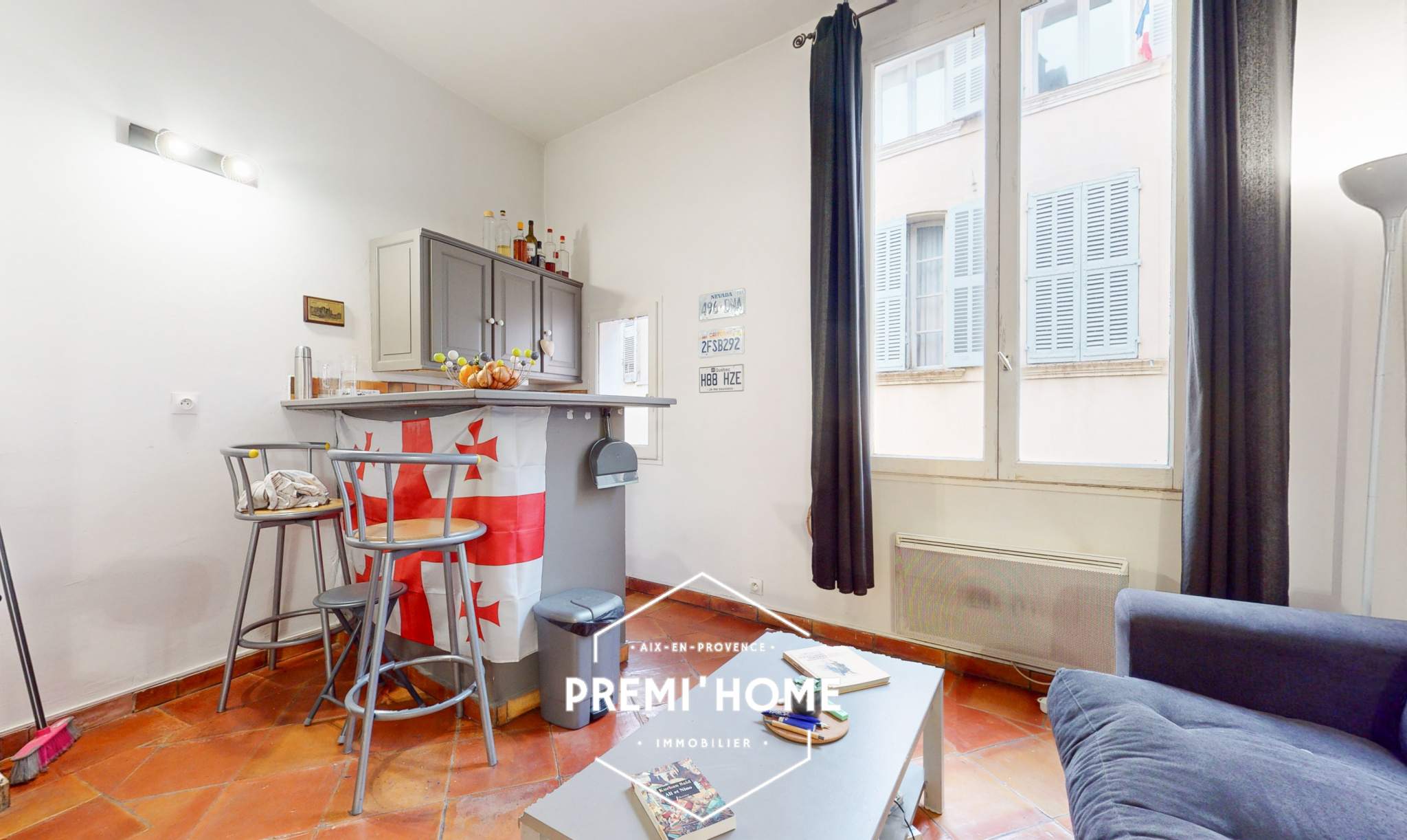 A VENDRE STUDIO AVEC MEZZANINE AIX EN PROVENCE - Premi'home Agence immobilière Aix En Provence