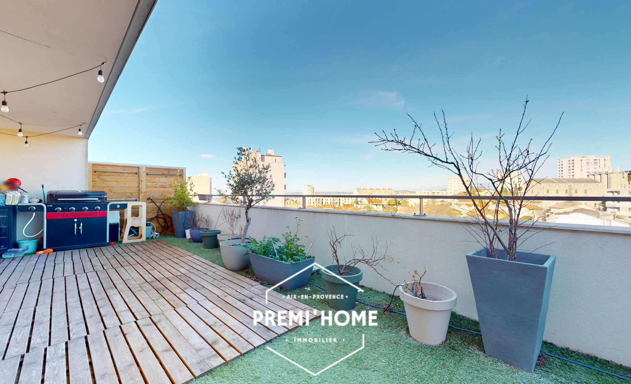 A VENDRE T3/4 DERNIER ETAGE AVEC TERRASSE MARSEILLE 13013 - Premi'home Agence immobilière Aix En Provence