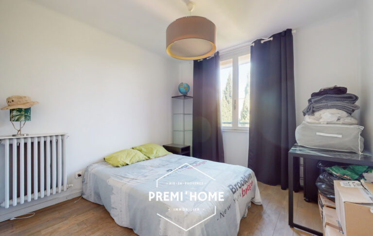 * T3/4 PONT DE L’ARC DERNIER ETAGE * - Premi'home Agence immobilière Aix En Provence