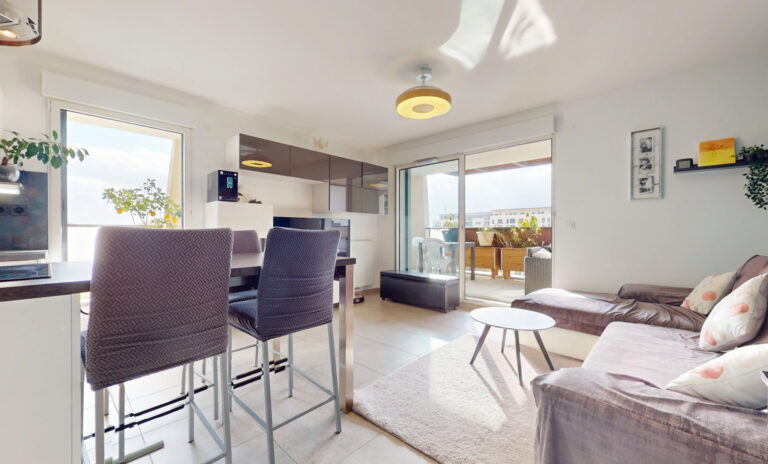 A VENDRE T4 TERRASSE LA DURANNE HAUTE AIX EN PROVENCE - Premi'home Agence immobilière Aix En Provence