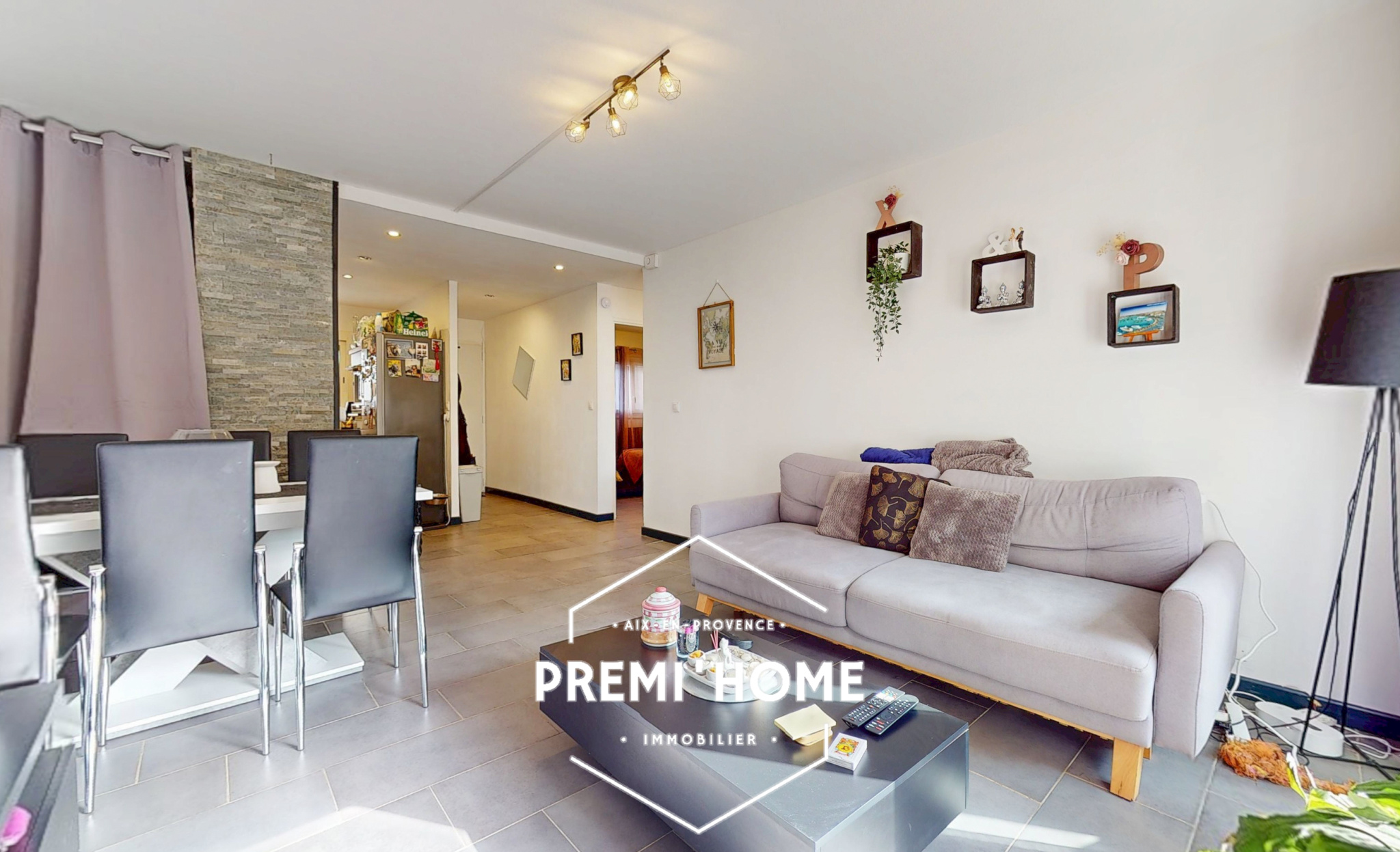 A VENDRE T3 RENOVE LA PARADE AIX SUD - Premi'home Agence immobilière Aix En Provence