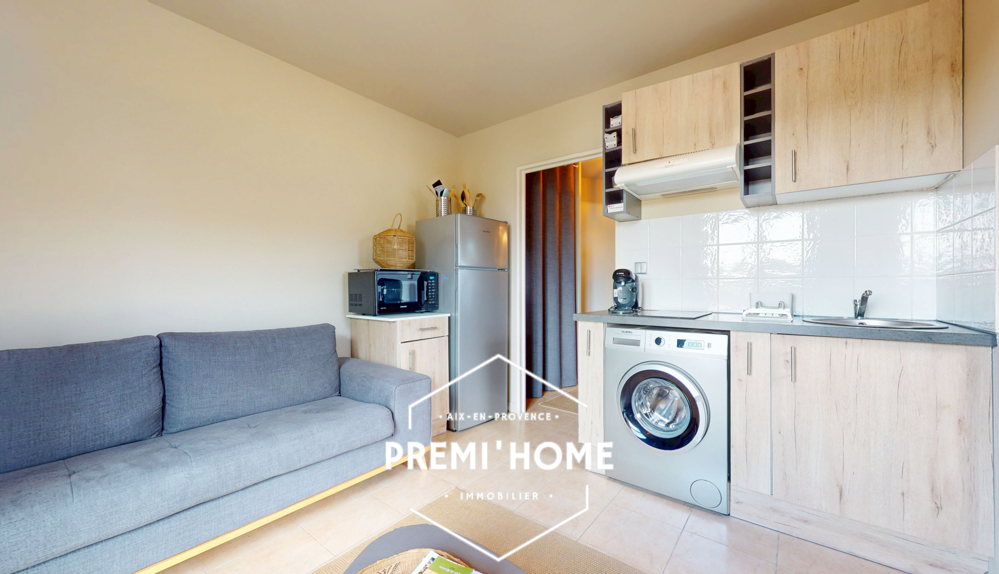 A VENDRE T2 RENOVE 33M2 MOURIÈS - Premi'home Agence immobilière Aix En Provence
