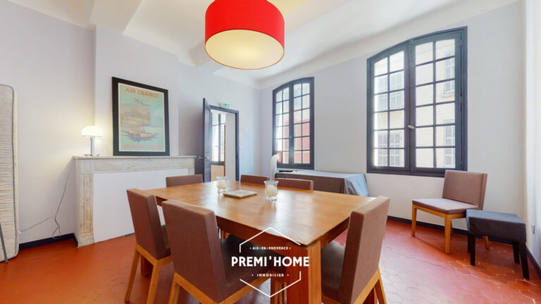 A VENDRE GRAND T2 AIX EN PROVENCE CENTRE VILLE HISTORIQUE - Premi'home Agence immobilière Aix En Provence