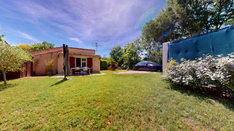 2 pièces 40 m2 315 m2 A VENDRE MAISON AIX EN PROVENCE NORD L - Premi'home Agence immobilière Aix En Provence