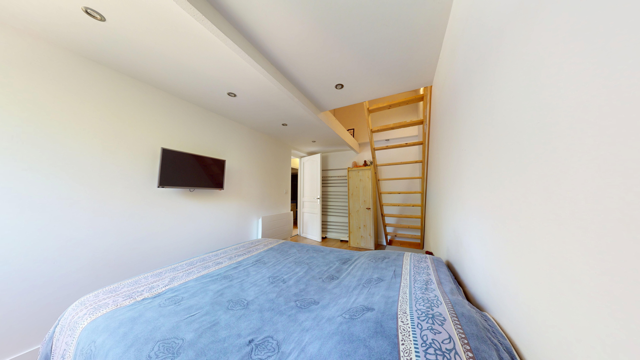 2 pièces 40 m2 315 m2 A VENDRE MAISON AIX EN PROVENCE NORD L - Premi'home Agence immobilière Aix En Provence
