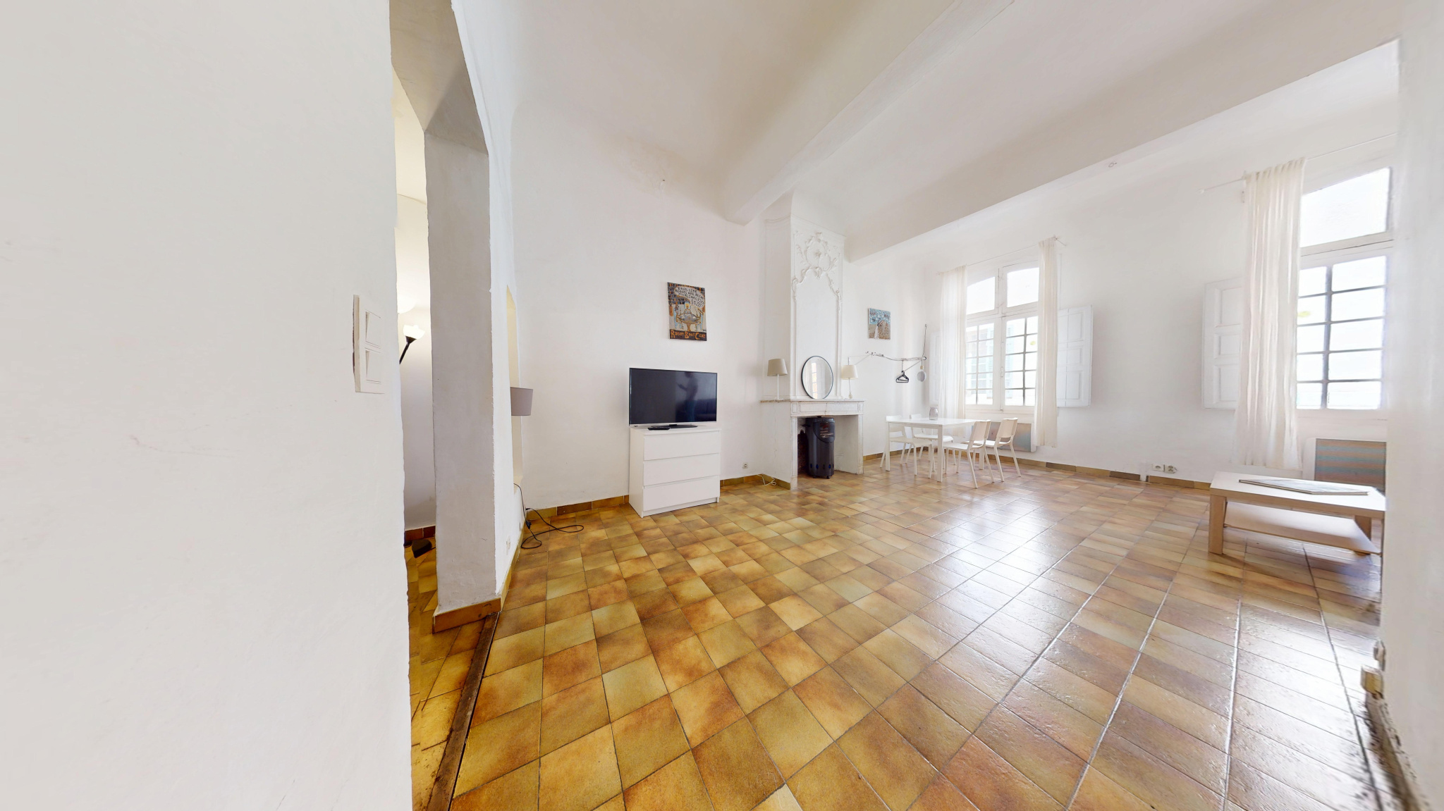 1 pièces 44 m2 T1 CENTRE VILLE HISTORIQUE AIX EN PROVENCE - Premi'home Agence immobilière Aix En Provence