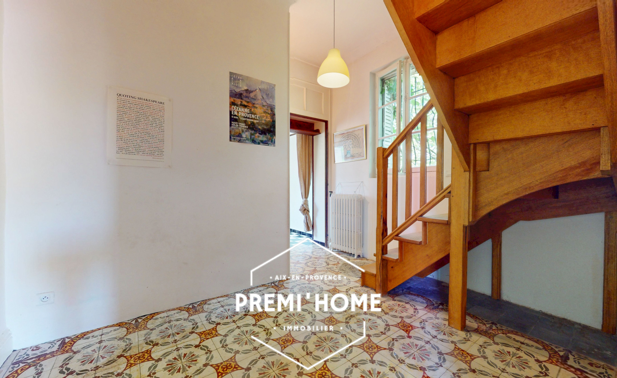 A VENDRE MAISON 190M2 SALON DE PROVENCE - Premi'home Agence immobilière Aix En Provence