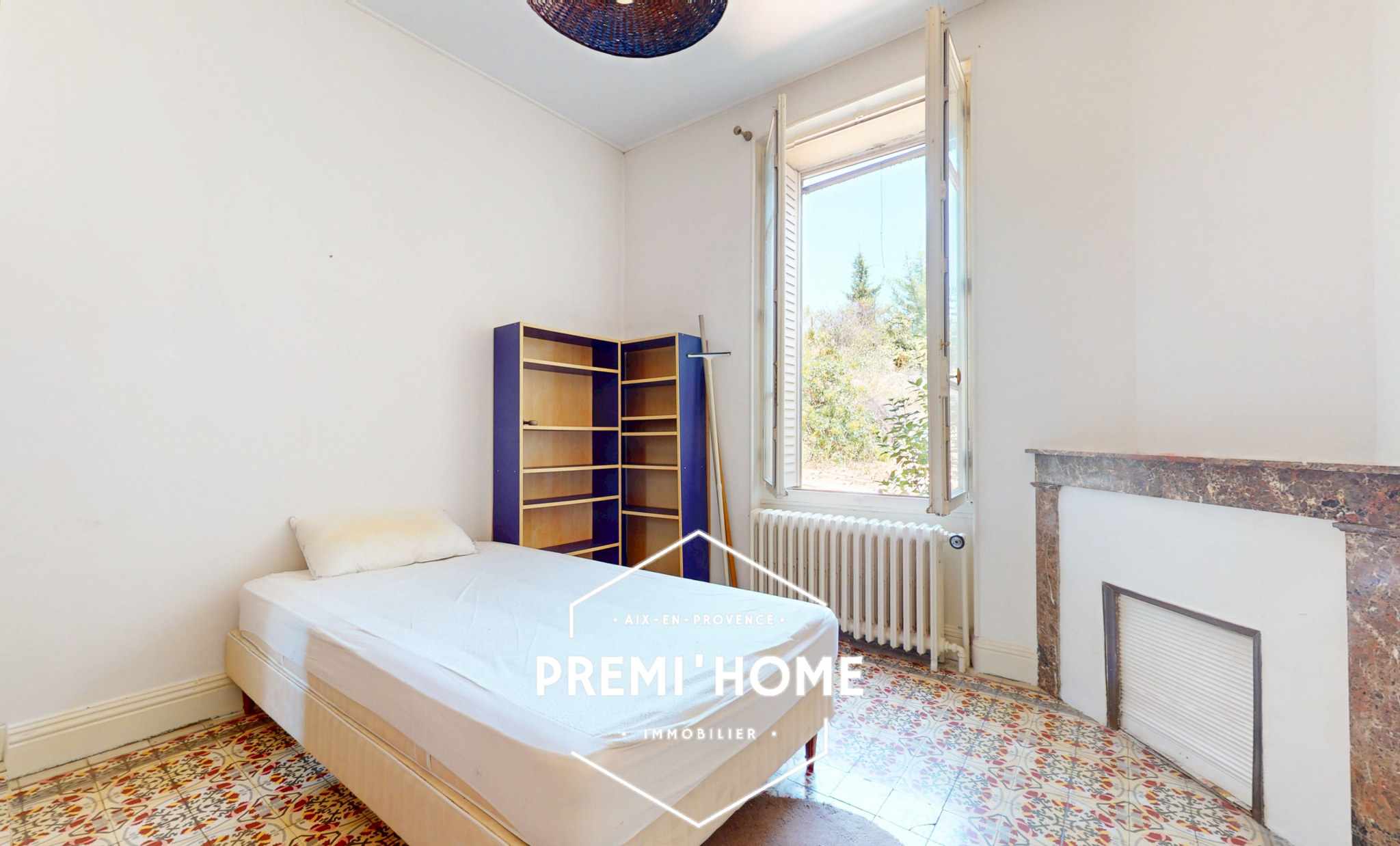 A VENDRE MAISON 190M2 SALON DE PROVENCE - Premi'home Agence immobilière Aix En Provence