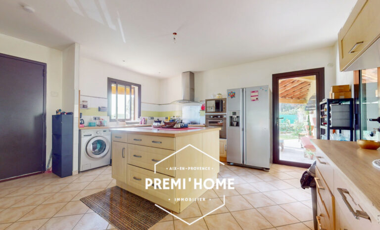 A VENDRE MAISON INDIVIDUELLE T4 A SALON DE PROVENCE - Premi'home Agence immobilière Aix En Provence