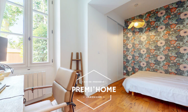A VENDRE T4 RENOVE PISCINE ET JARDIN AIX SUD - Premi'home Agence immobilière Aix En Provence