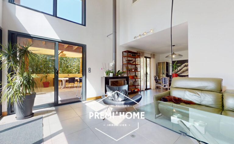 A VENDRE MAISON D’ARCHITECTE A LUYNES - Premi'home Agence immobilière Aix En Provence