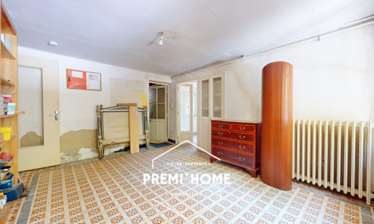 A VENDRE MAISON 190M2 SALON DE PROVENCE - Premi'home Agence immobilière Aix En Provence