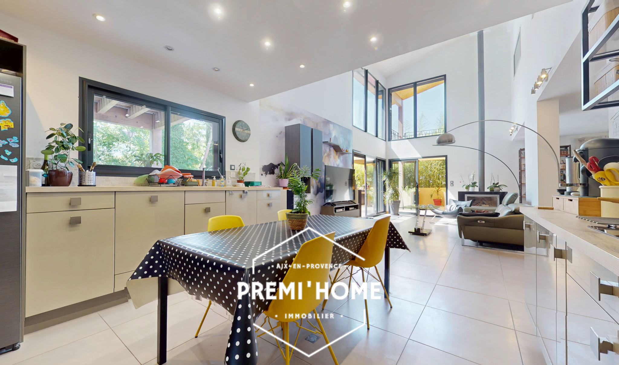 A VENDRE MAISON D’ARCHITECTE A LUYNES - Premi'home Agence immobilière Aix En Provence
