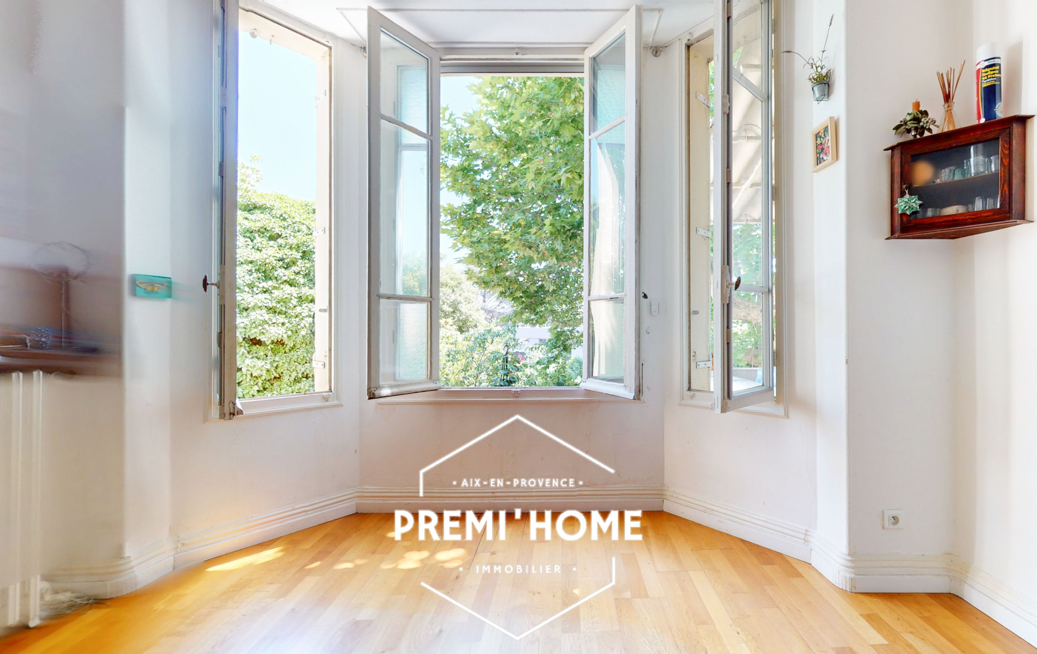 A VENDRE MAISON 190M2 SALON DE PROVENCE - Premi'home Agence immobilière Aix En Provence