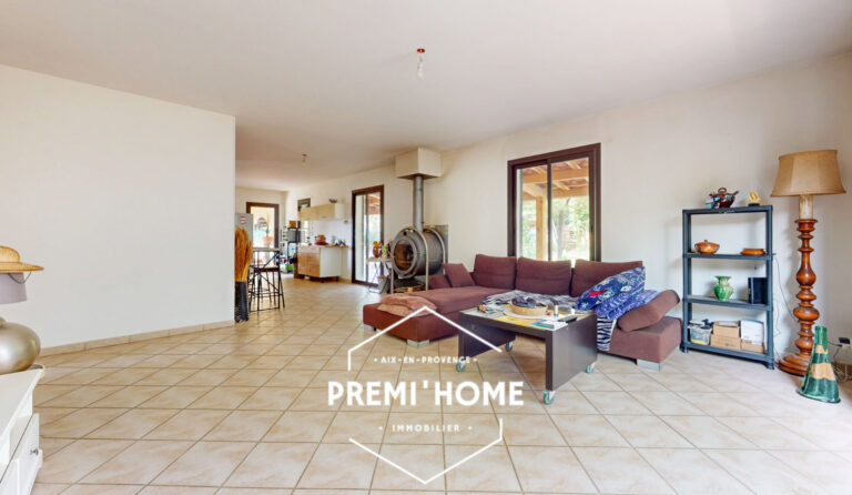 A VENDRE MAISON INDIVIDUELLE T4 A SALON DE PROVENCE - Premi'home Agence immobilière Aix En Provence