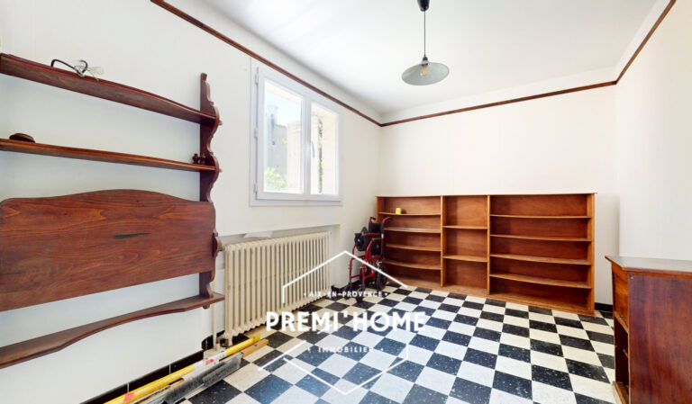 A VENDRE MAISON 190M2 SALON DE PROVENCE - Premi'home Agence immobilière Aix En Provence