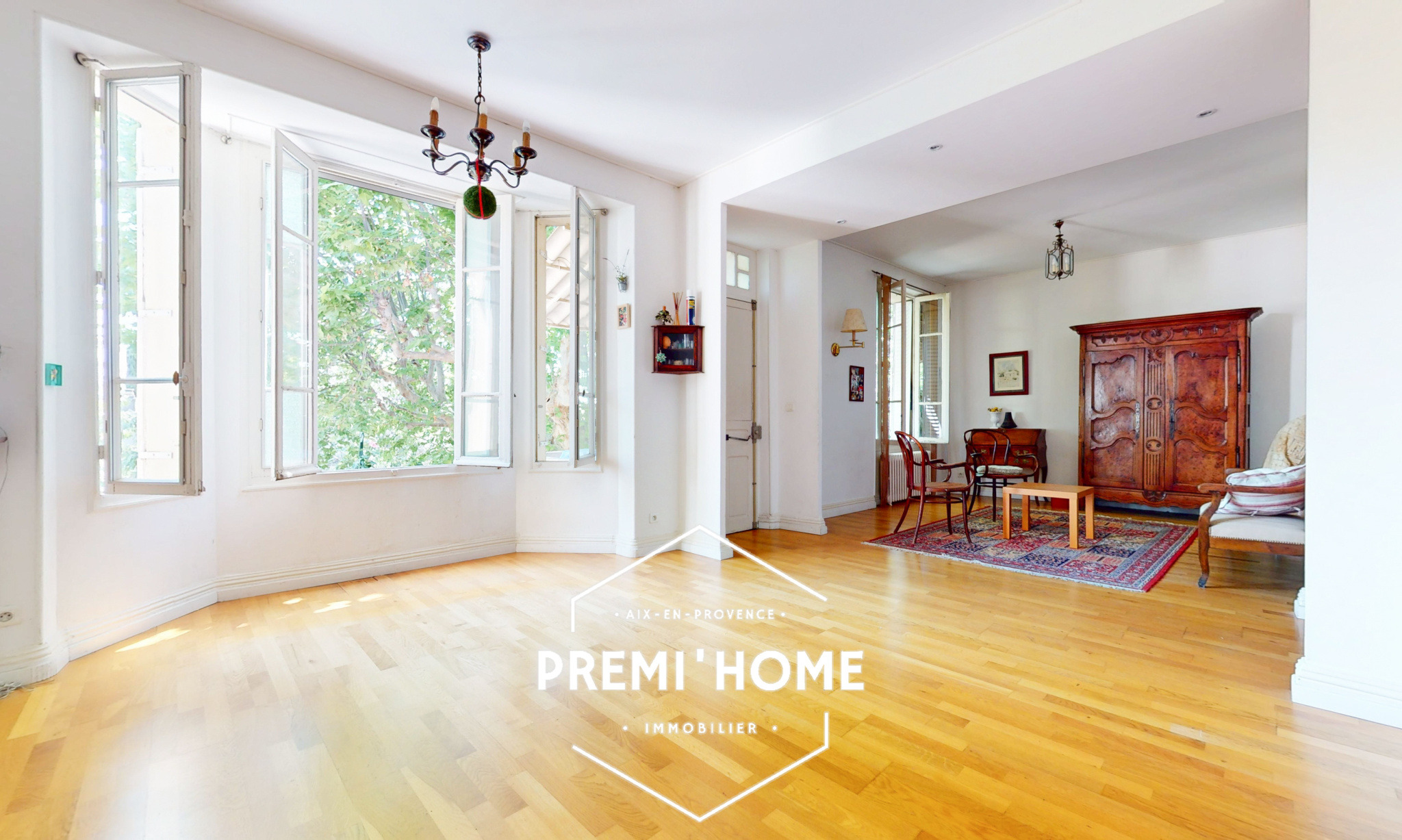 A VENDRE MAISON 190M2 SALON DE PROVENCE - Premi'home Agence immobilière Aix En Provence