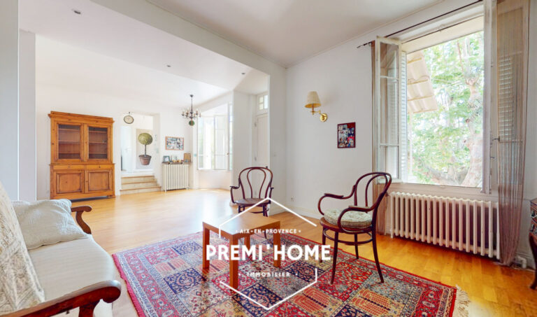 A VENDRE MAISON 190M2 SALON DE PROVENCE - Premi'home Agence immobilière Aix En Provence