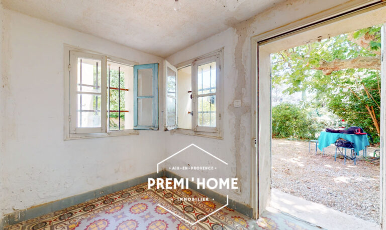 A VENDRE MAISON 190M2 SALON DE PROVENCE - Premi'home Agence immobilière Aix En Provence
