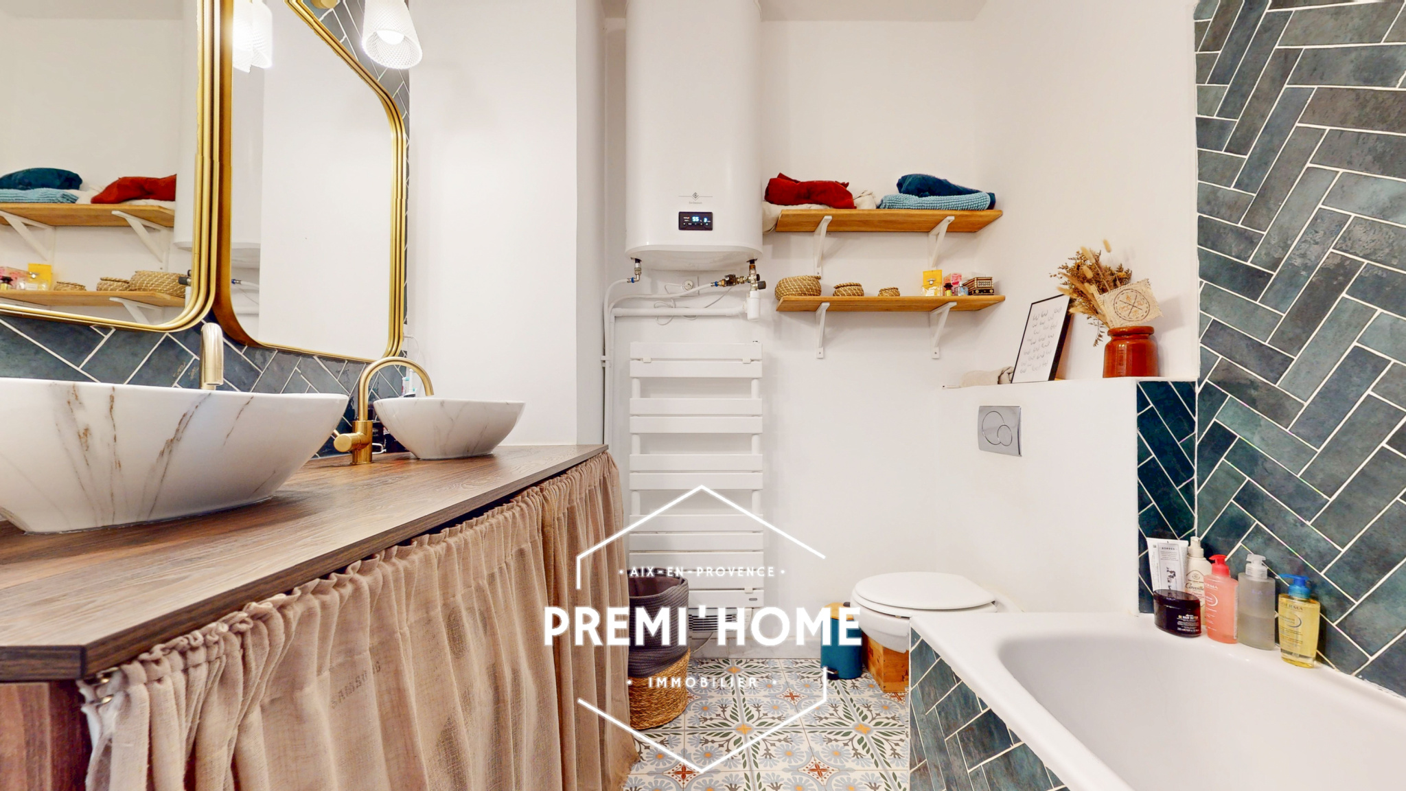 A VENDRE T4 RENOVE PISCINE ET JARDIN AIX SUD - Premi'home Agence immobilière Aix En Provence