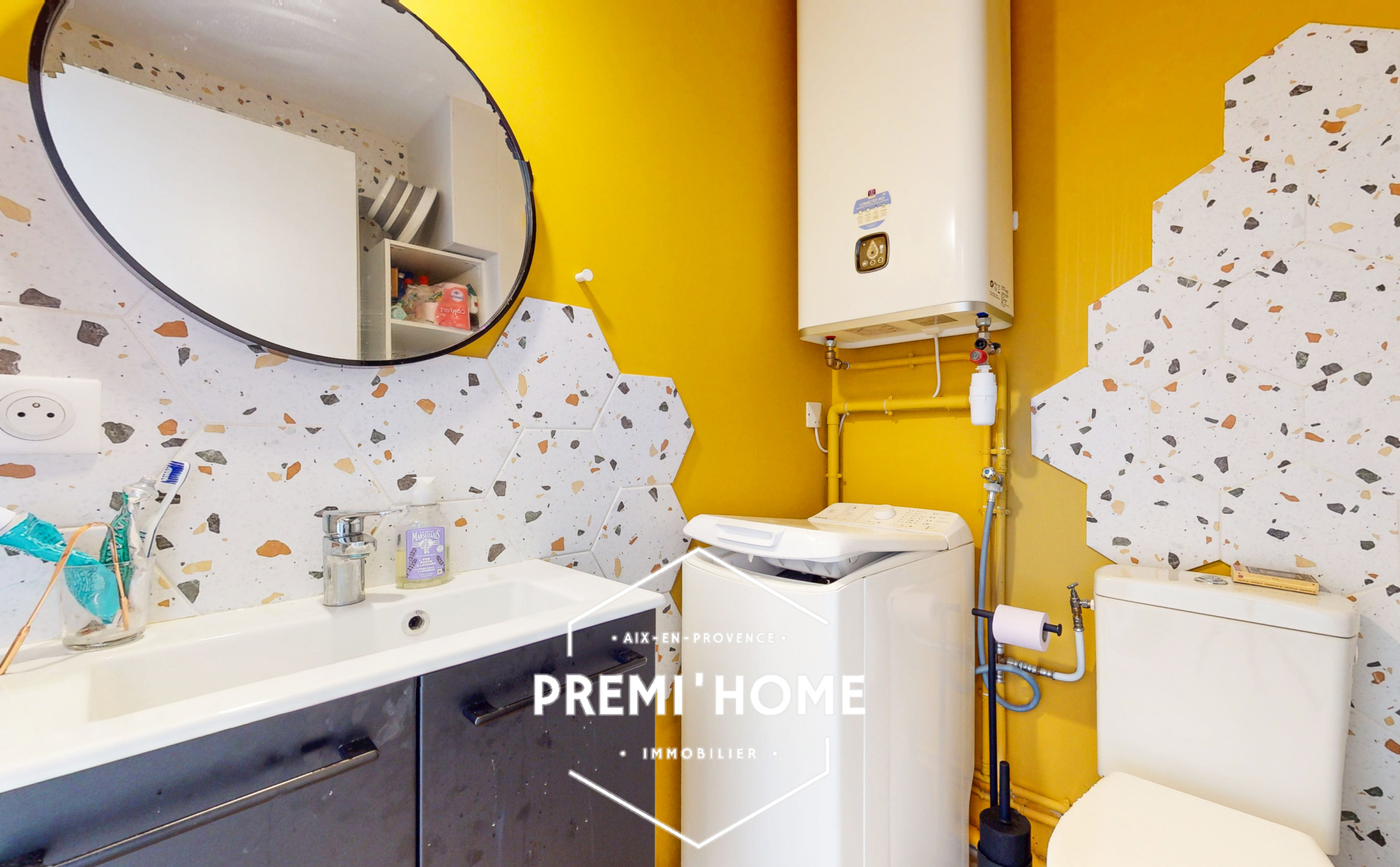 A VENDRE STUDIO RENOVE AIX OUEST - Premi'home Agence immobilière Aix En Provence