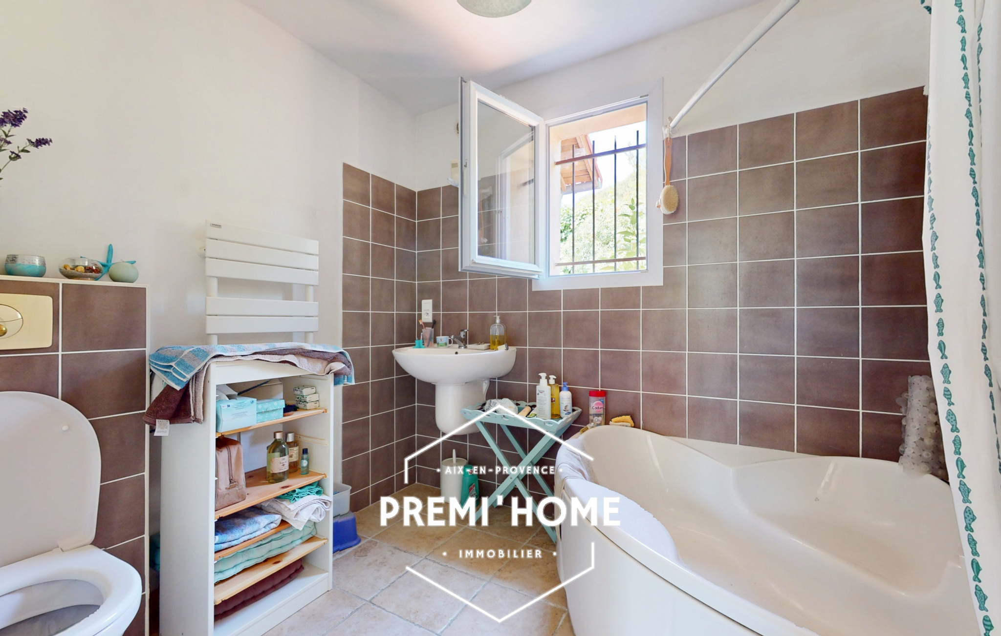 A VENDRE MAISON 190M2 SALON DE PROVENCE - Premi'home Agence immobilière Aix En Provence