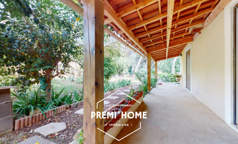 A VENDRE MAISON INDIVIDUELLE T4 A SALON DE PROVENCE - Premi'home Agence immobilière Aix En Provence
