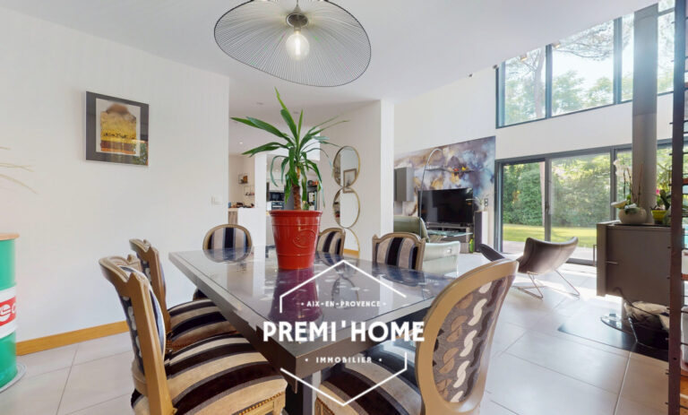A VENDRE MAISON D’ARCHITECTE A LUYNES - Premi'home Agence immobilière Aix En Provence