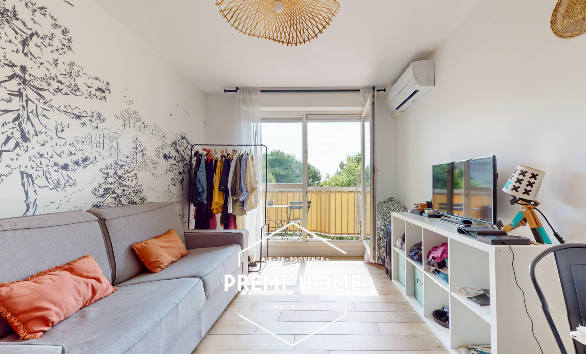A VENDRE STUDIO RENOVE AIX OUEST - Premi'home Agence immobilière Aix En Provence