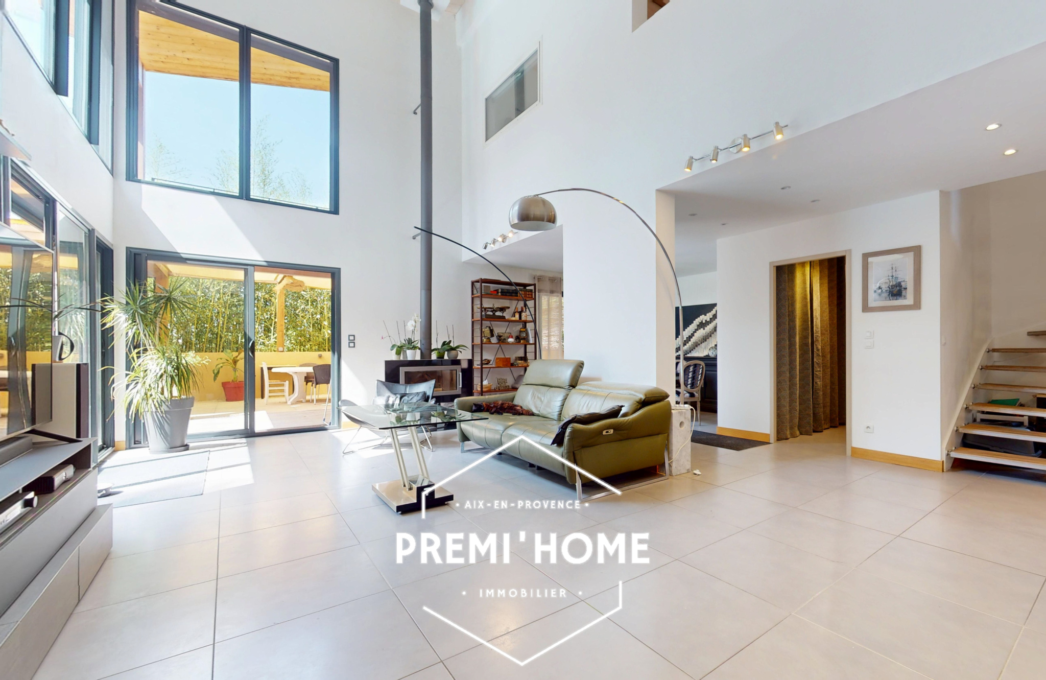 A VENDRE MAISON D’ARCHITECTE A LUYNES - Premi'home Agence immobilière Aix En Provence