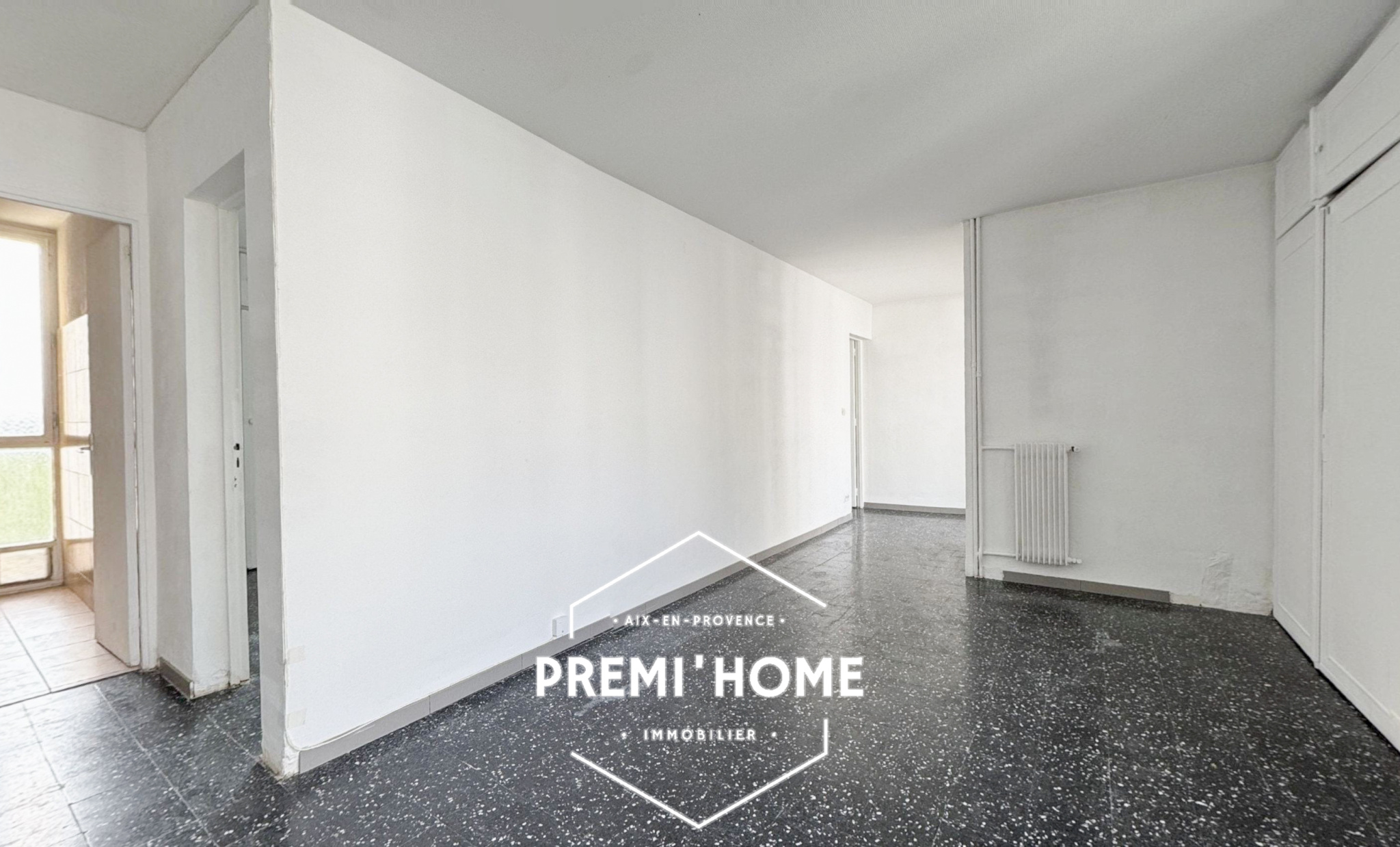 A VENDRE T3 LOUE RESIDENCE PETIT NICE AIX EST - Premi'home Agence immobilière Aix En Provence