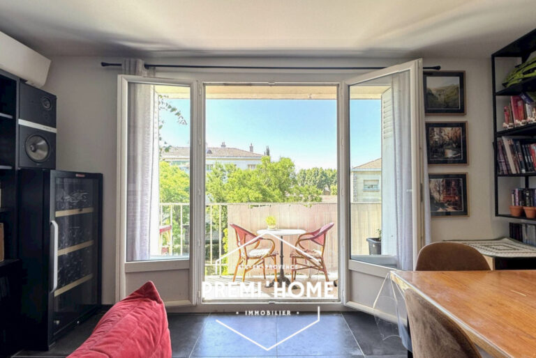 A VENDRE T3 RENOVE AIX EN PROVENCE LYCEE CEZANNE - Premi'home Agence immobilière Aix En Provence