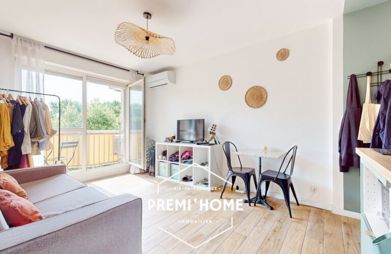 A VENDRE STUDIO RENOVE AIX OUEST - Premi'home Agence immobilière Aix En Provence
