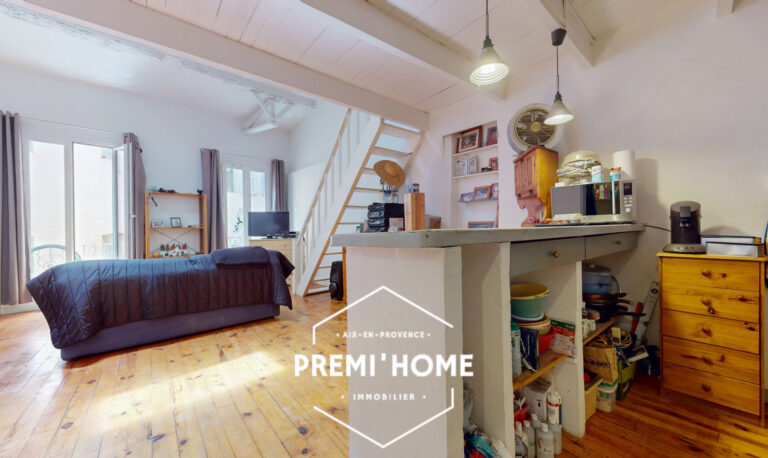A VENDRE T2 DUPLEX AIX CENTRE HISTORIQUE - Premi'home Agence immobilière Aix En Provence