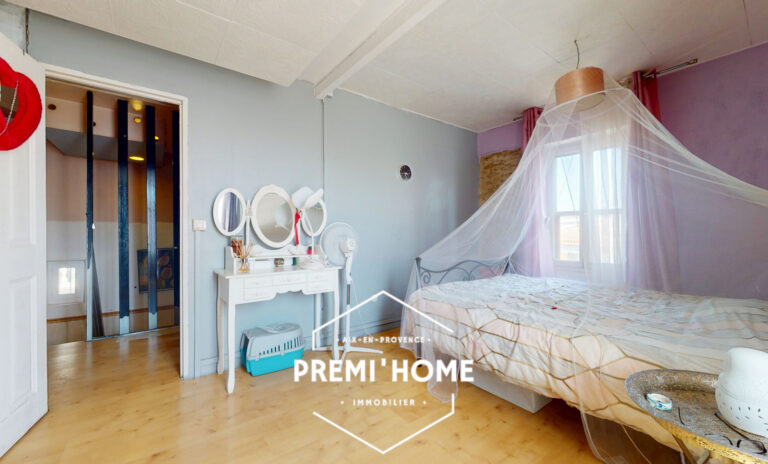 A VENDRE MAISON PISCINE + STUDIO A MIRAMAS - Premi'home Agence immobilière Aix En Provence