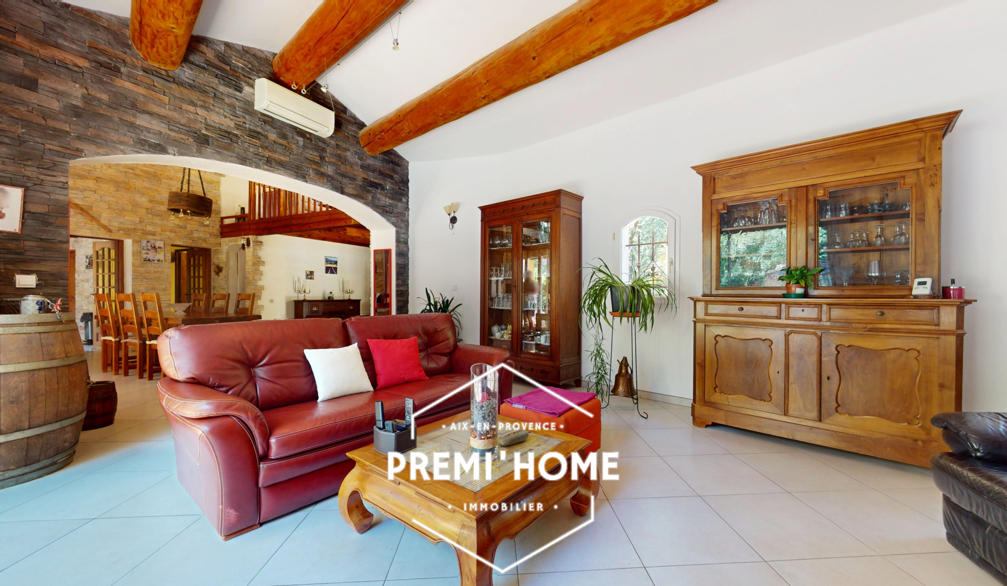 MAISON T4/5 PISCINE ET GARAGE NANS LES PINS - Premi'home Agence immobilière Aix En Provence
