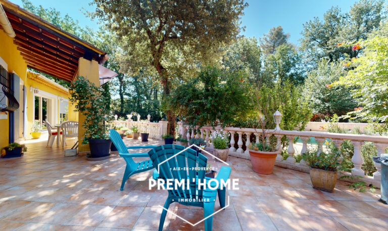 MAISON T4/5 PISCINE ET GARAGE NANS LES PINS - Premi'home Agence immobilière Aix En Provence