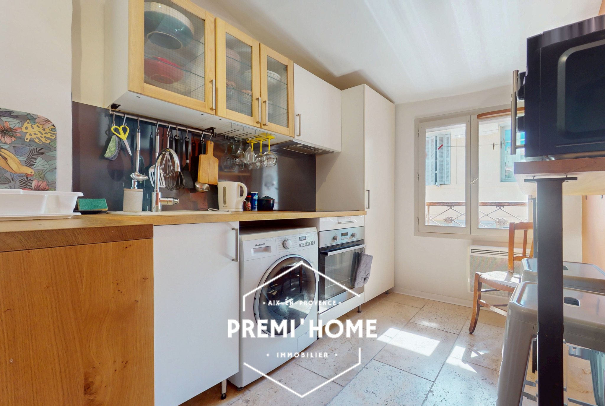 A VENDRE T2 RENOVE CENTRE HISTORIQUE AIX - Premi'home Agence immobilière Aix En Provence