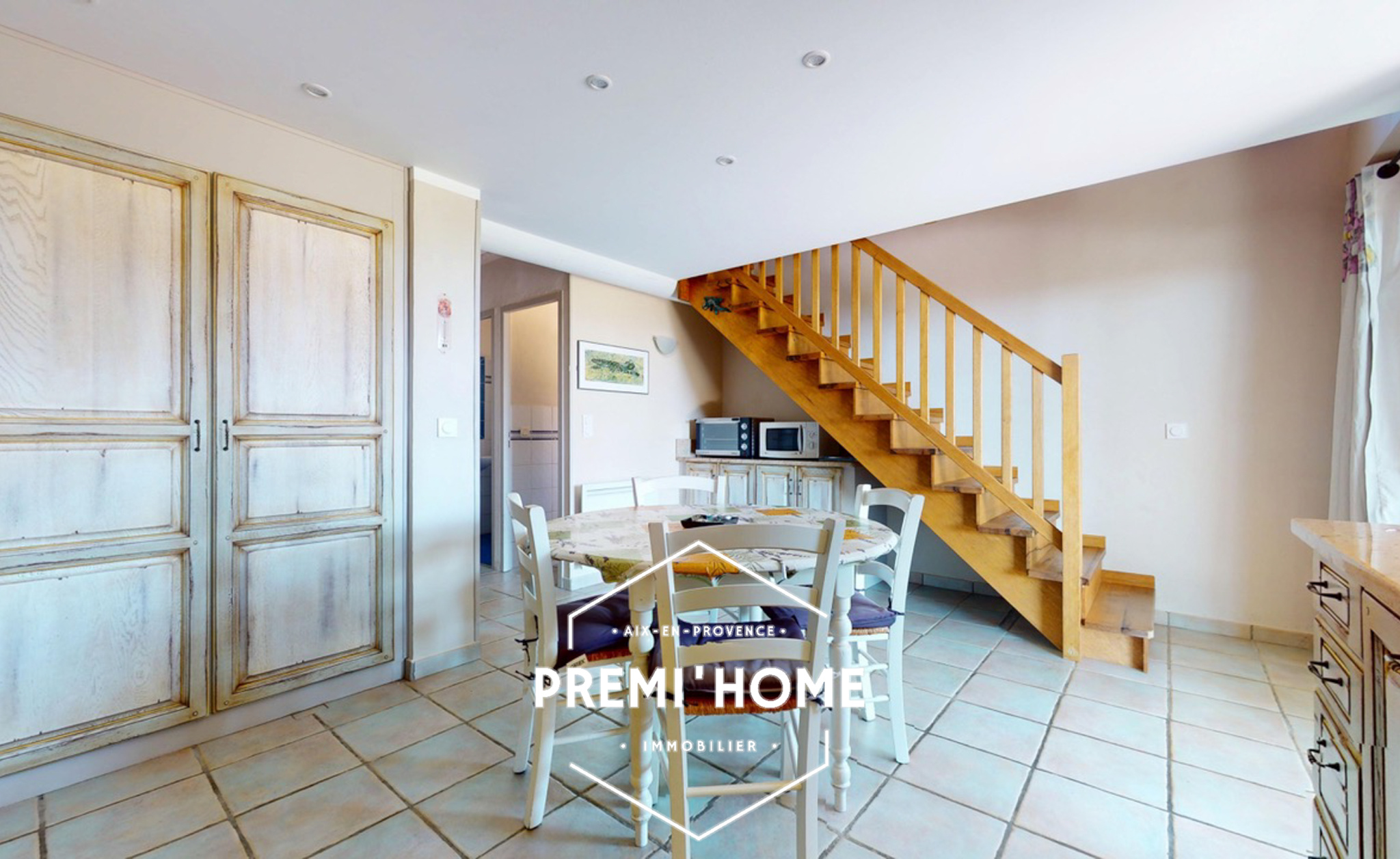 A VENDRE MAISON T4 DANS RÉSIDENCE AVEC PISCINE AUREILLE - Premi'home Agence immobilière Aix En Provence