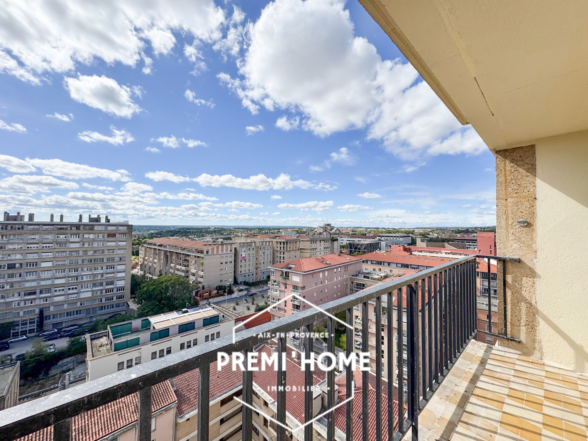 A VENDRE T3 RENOVE AIX EN PROVENCE LA ROTONDE - Premi'home Agence immobilière Aix En Provence