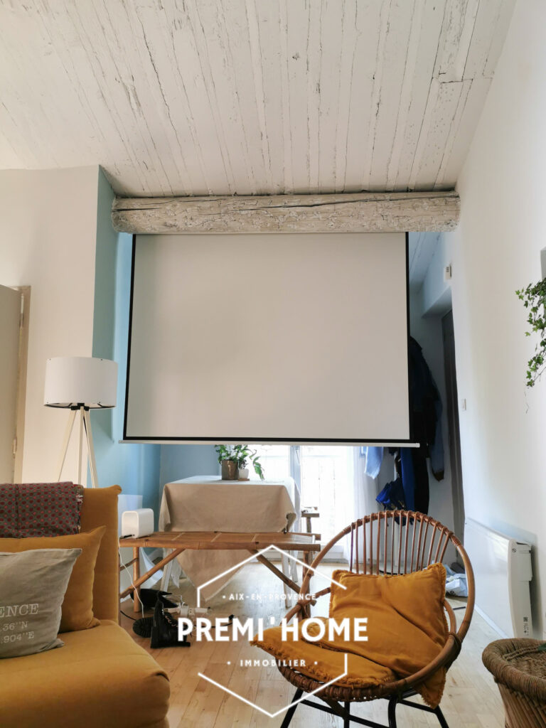 A VENDRE T2 RENOVE CENTRE HISTORIQUE AIX - Premi'home Agence immobilière Aix En Provence