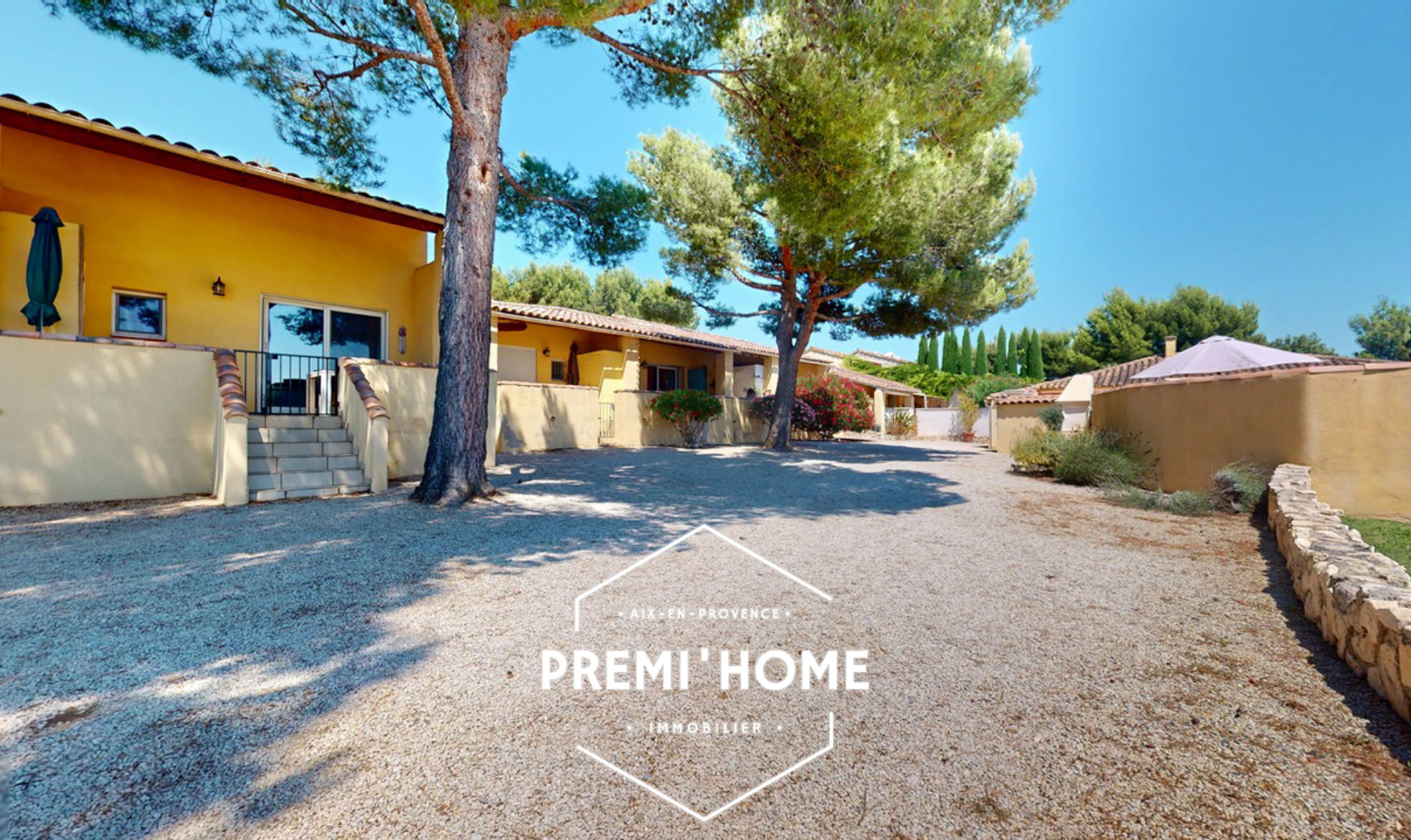 A VENDRE MAISON T4 DANS RÉSIDENCE AVEC PISCINE AUREILLE - Premi'home Agence immobilière Aix En Provence