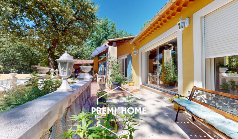 MAISON T4/5 PISCINE ET GARAGE NANS LES PINS - Premi'home Agence immobilière Aix En Provence